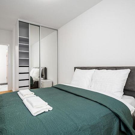 Apartament D&K Apart 1 Sierpnia 32A Warszawa Zewnętrze zdjęcie